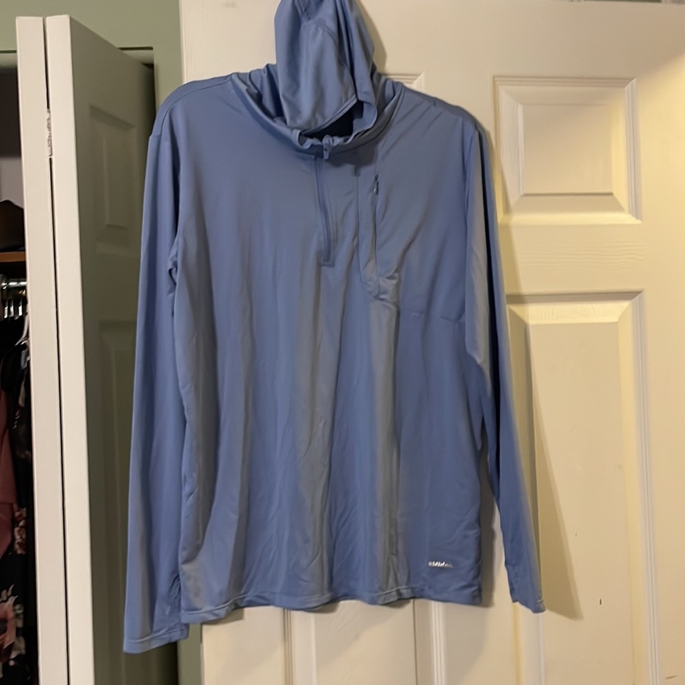 Women long sleeve sun protection shirt with hood